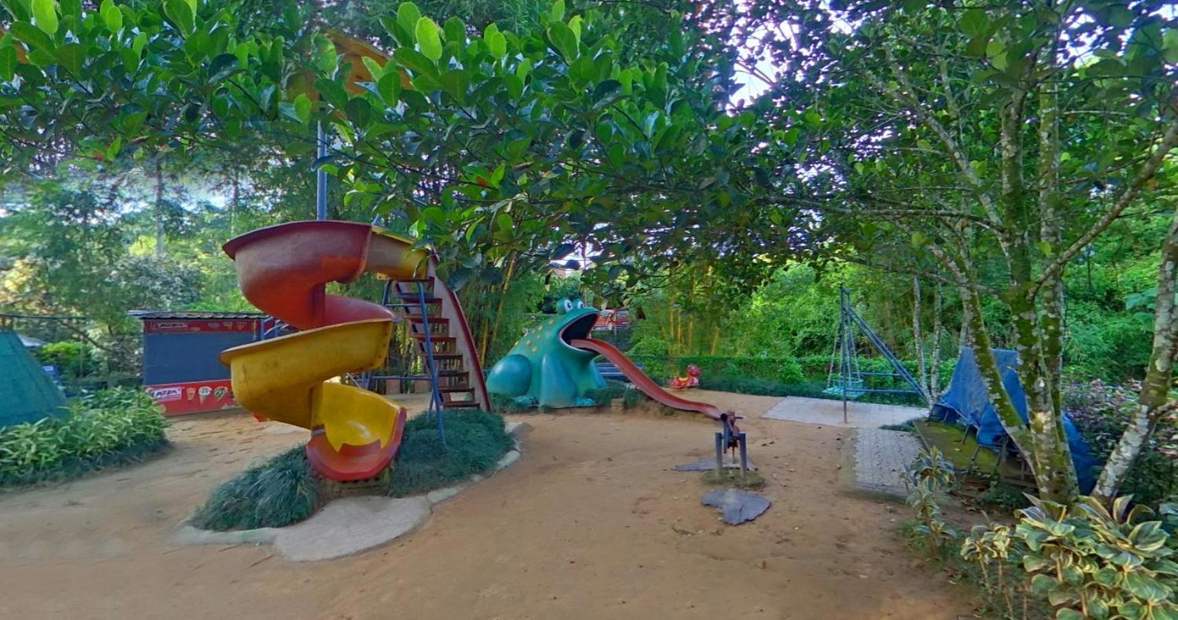לינה וארוחת בוקר קאלפטה Wayanad Royal Stream מראה חיצוני תמונה