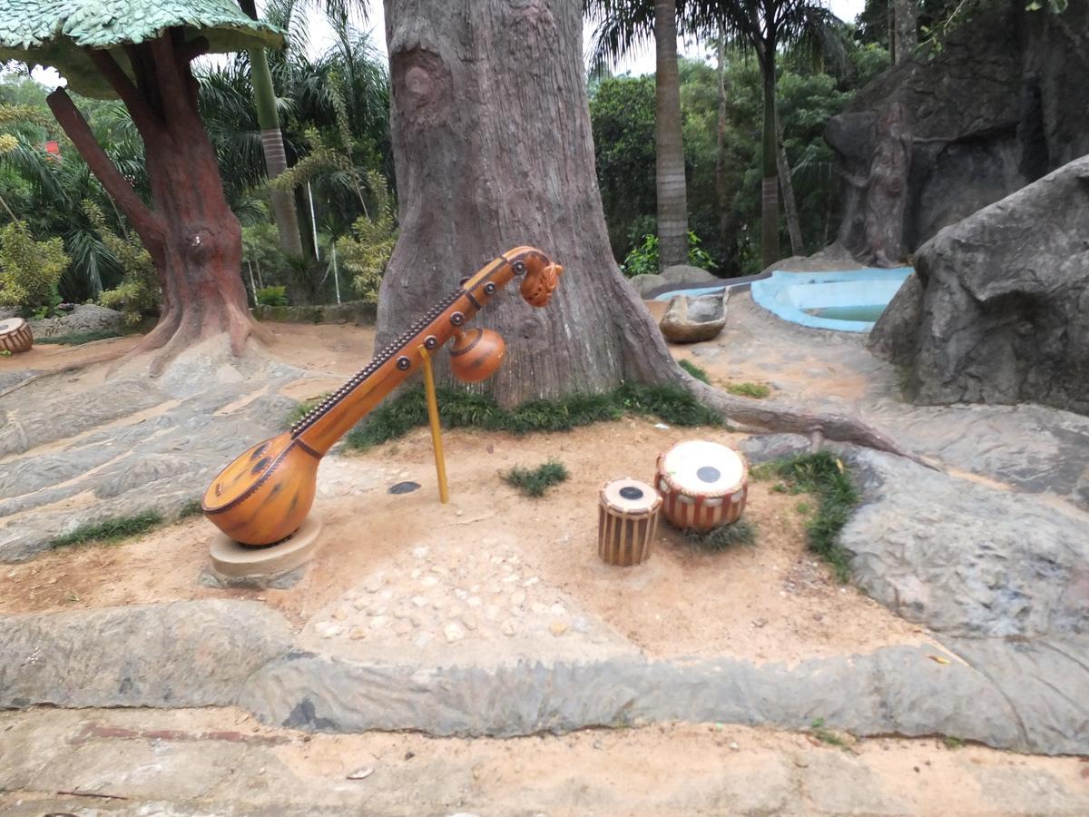 לינה וארוחת בוקר קאלפטה Wayanad Royal Stream מראה חיצוני תמונה